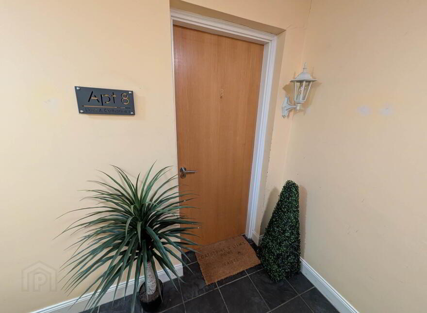 Apt 8, Casement Court, Andersonstown Road, Andersonstown, Belfast, BT11 9BS