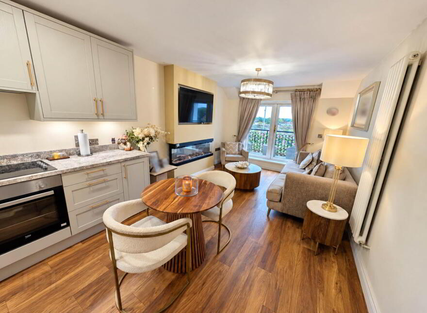 Apt 8, Casement Court, Andersonstown Road, Andersonstown, Belfast, BT11 9BS