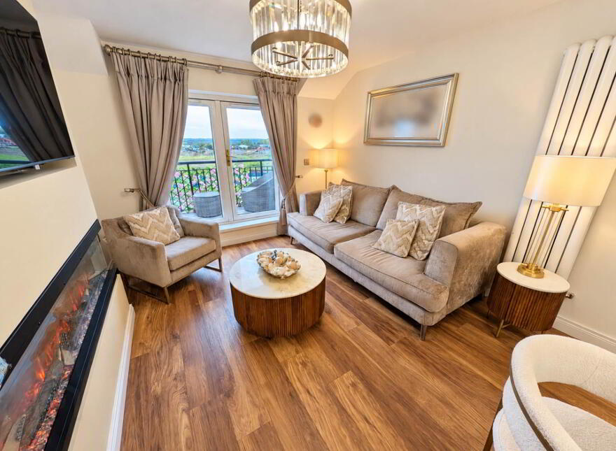 Apt 8, Casement Court, Andersonstown Road, Andersonstown, Belfast, BT11 9BS