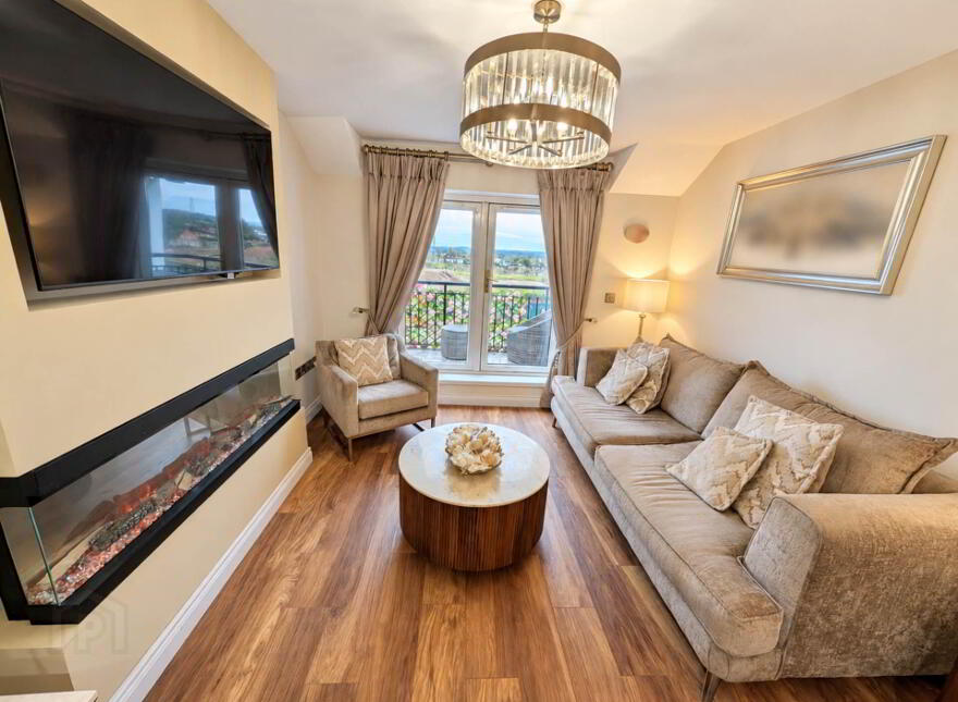 Apt 8, Casement Court, Andersonstown Road, Andersonstown, Belfast, BT11 9BS