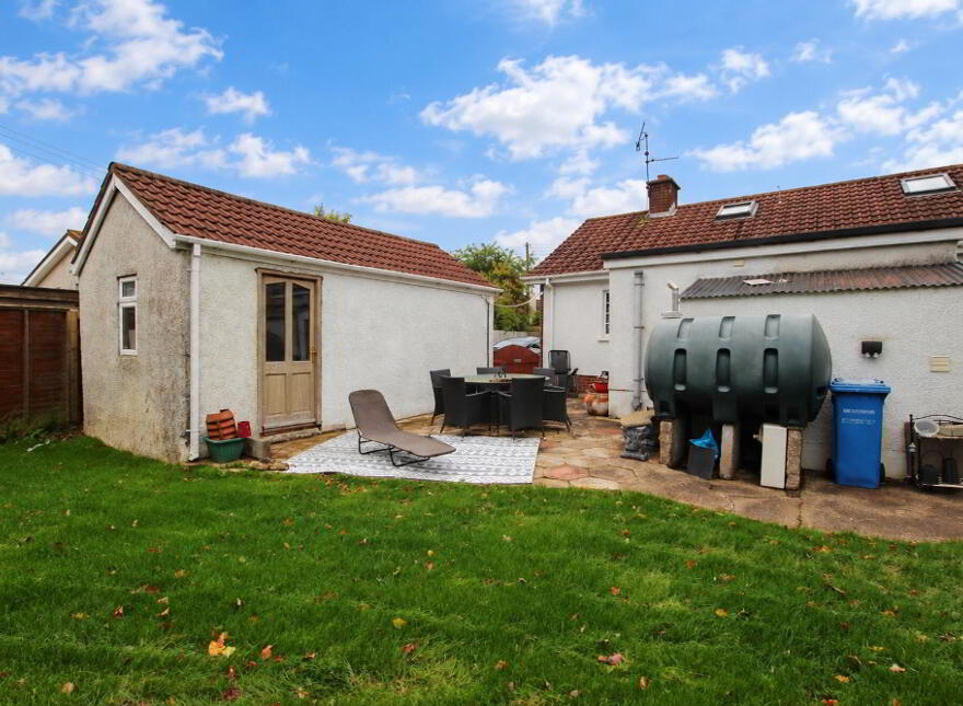 33 Ballytromery Road, Crumlin, BT29 4HA