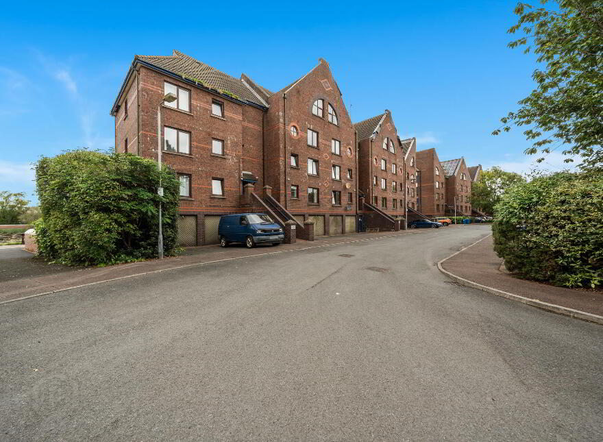 9 Ravenhill Reach, Belfast, BT6 8RA