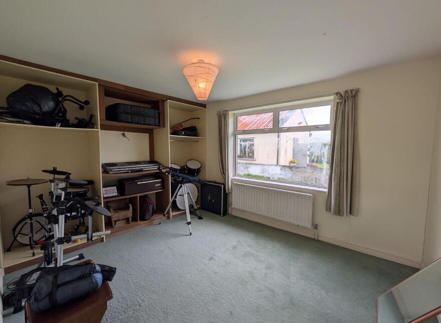 Dublin Road, Swinford, F12NY71