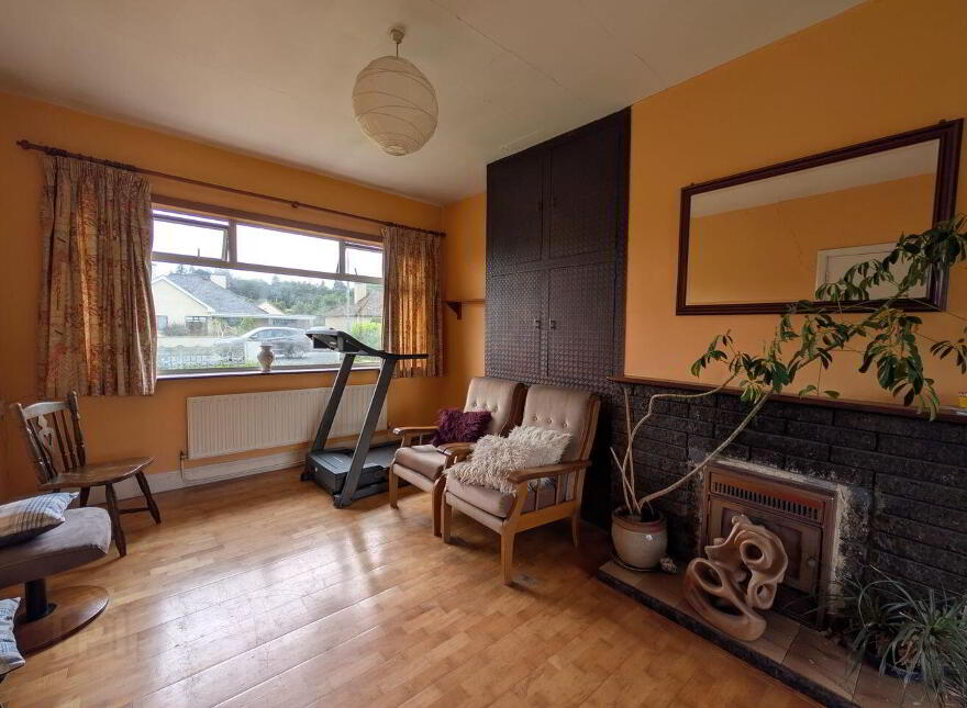 Dublin Road, Swinford, F12NY71