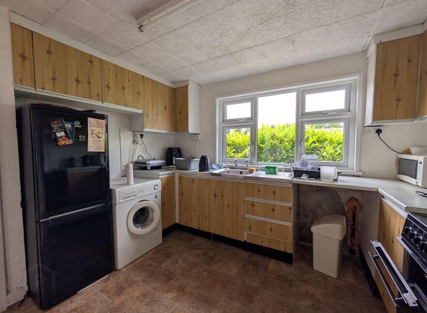 Dublin Road, Swinford, F12NY71