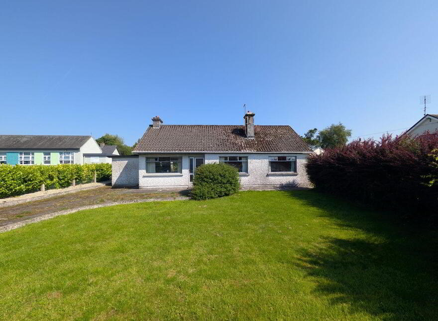 Dublin Road, Swinford, F12NY71