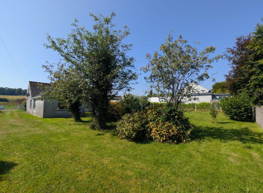 Dublin Road, Swinford, F12NY71