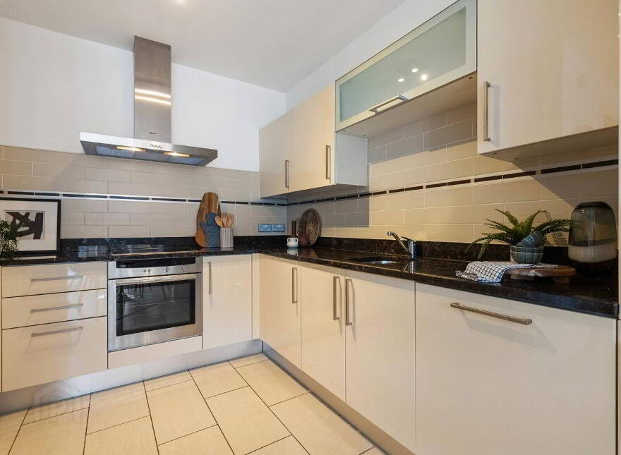 19 William Beckett House, Pembroke Row, Dublin 2, D02YP86
