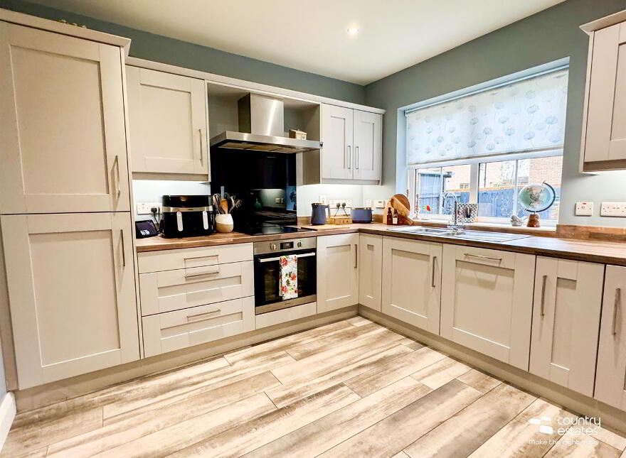 60 Forthaven, Ballyrobert, Ballyclare, Newtownabbey, BT39 9GU