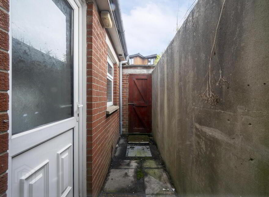 12 Wansbeck Street, Belfast, BT9 5FQ