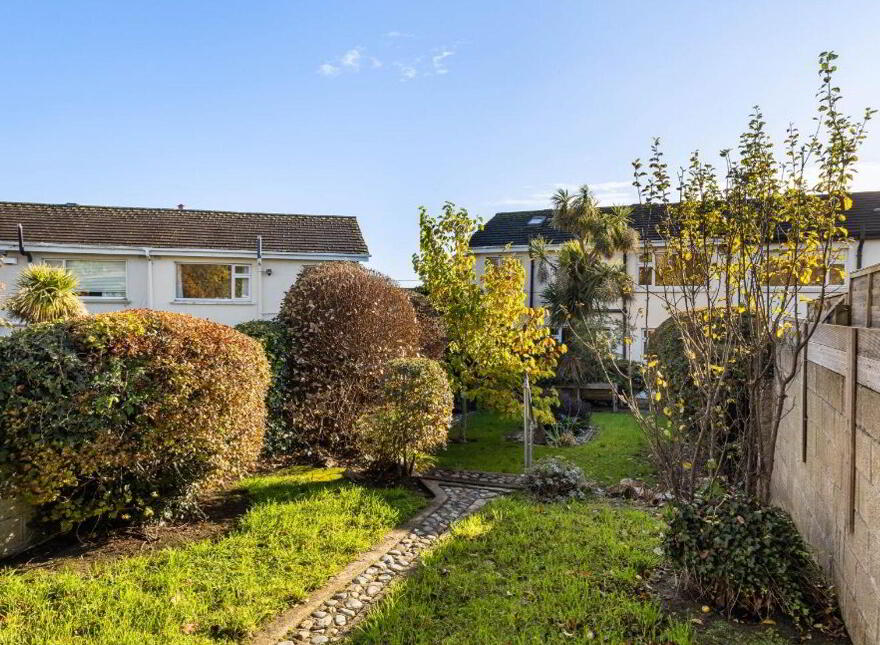 73 Seacrest, Bray, A98DX66