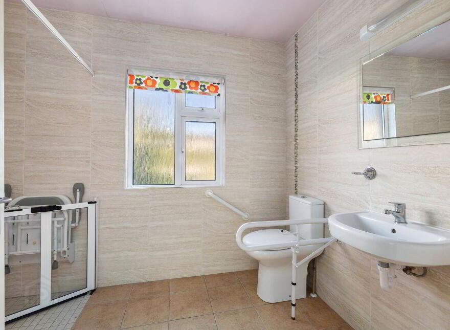73 Seacrest, Bray, A98DX66