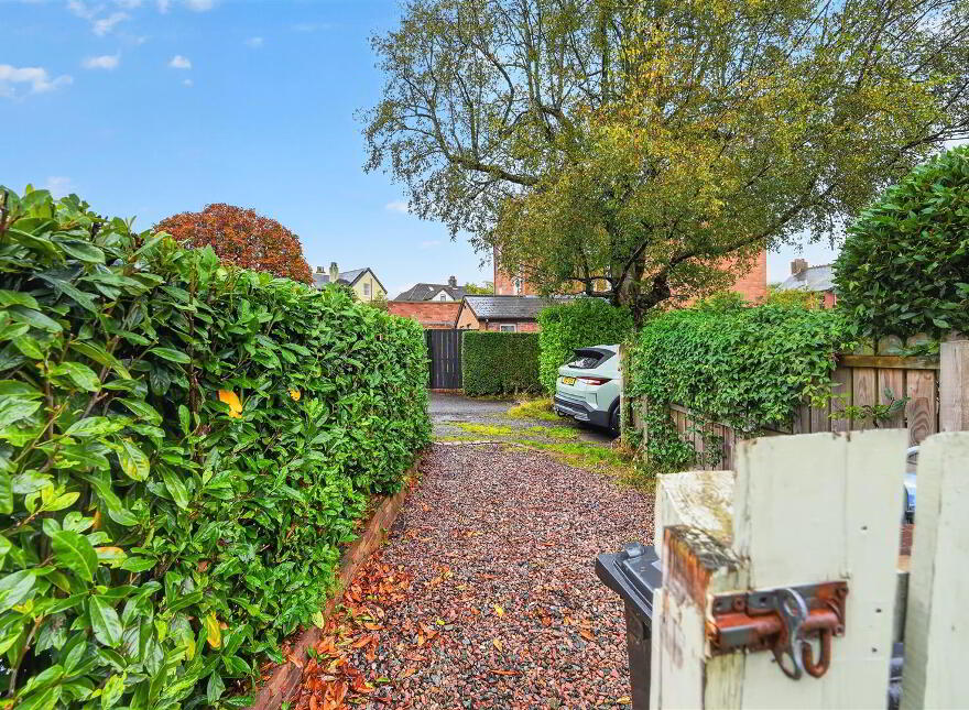 67 North Circular Road, Belfast, BT15 5FE
