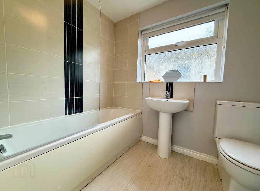 26 Carrington Street, Ravenhill Road, Belfast, BT6 8GF