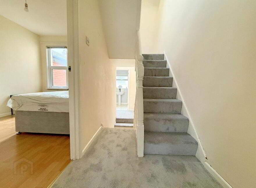 26 Carrington Street, Ravenhill Road, Belfast, BT6 8GF