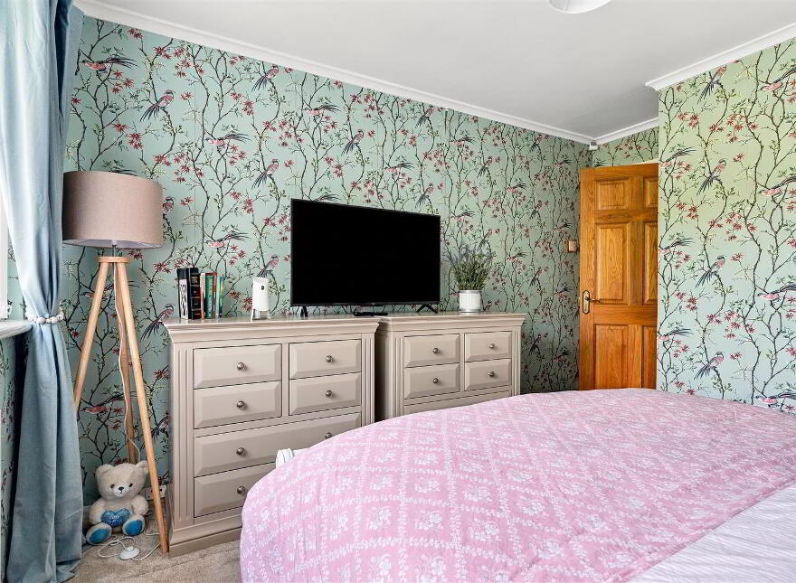 4 Ashgreen, Antrim, BT41 1HL