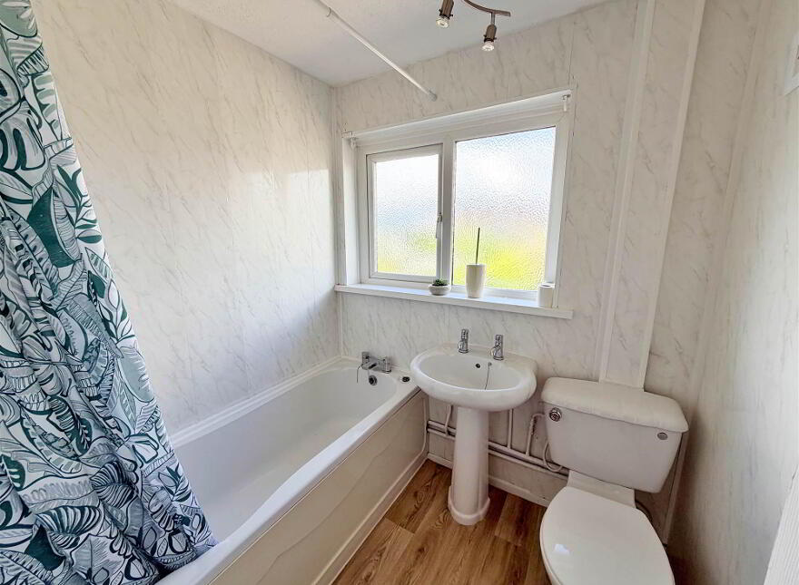 31 Brooklands Road, Dundonald, Belfast, BT16 2PD