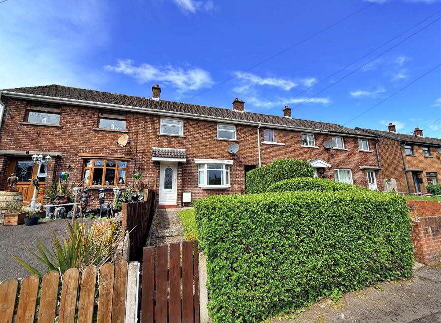 31 Brooklands Road, Dundonald, Belfast, BT16 2PD