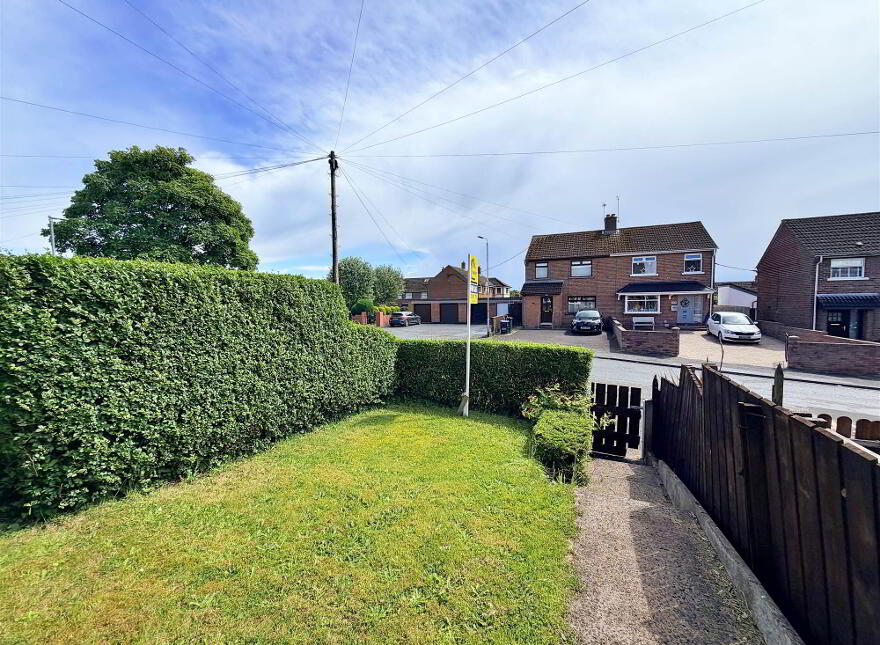 31 Brooklands Road, Dundonald, Belfast, BT16 2PD