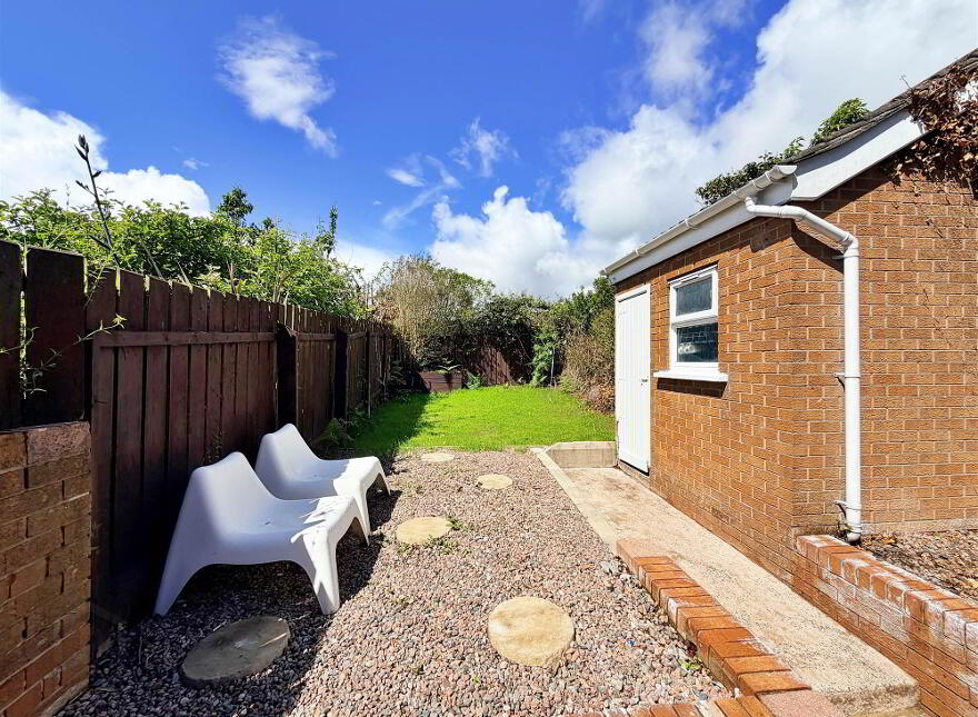 31 Brooklands Road, Dundonald, Belfast, BT16 2PD