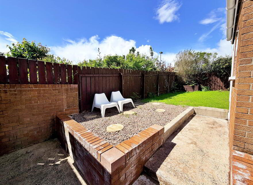 31 Brooklands Road, Dundonald, Belfast, BT16 2PD