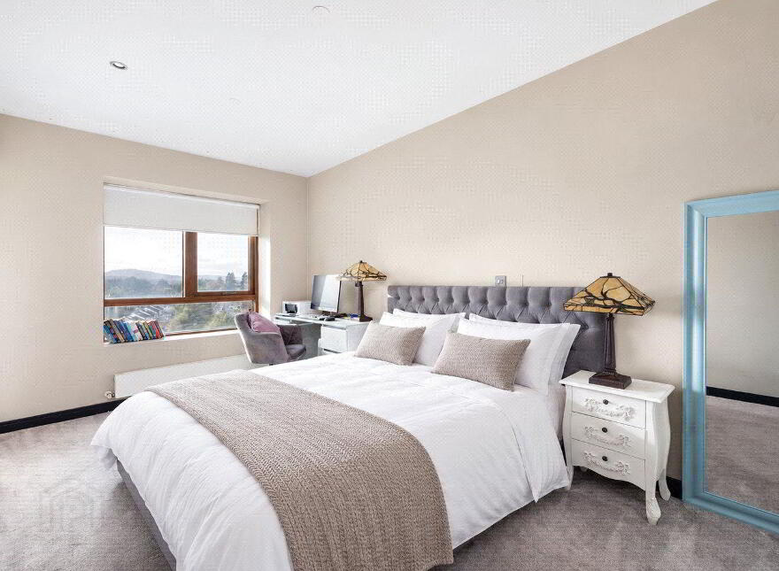 607 One Beacon, Beacon Court, Dublin, D18Y590