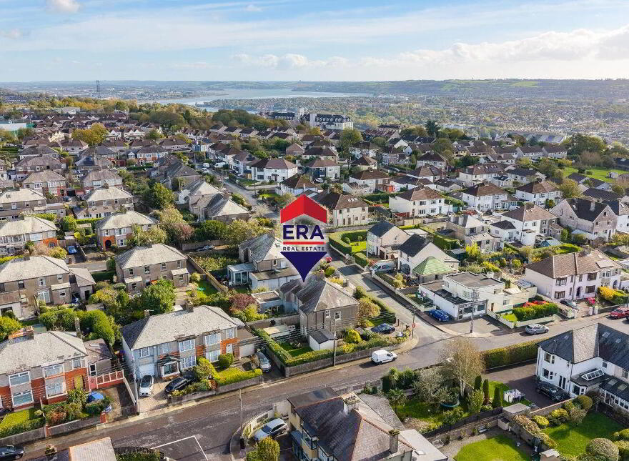2 St. Christopher's Road, Montenotte, T23WF99