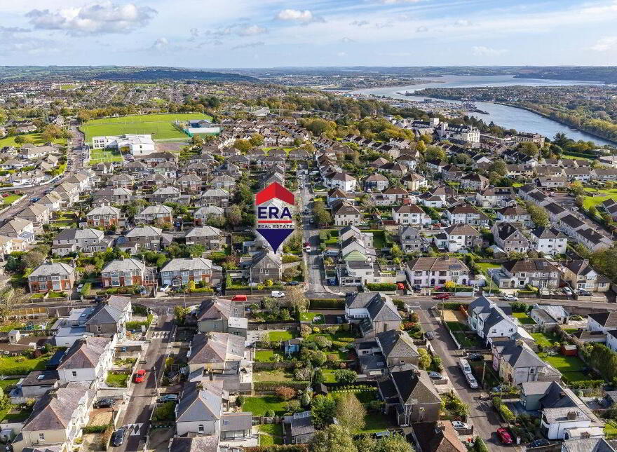 2 St. Christopher's Road, Montenotte, T23WF99