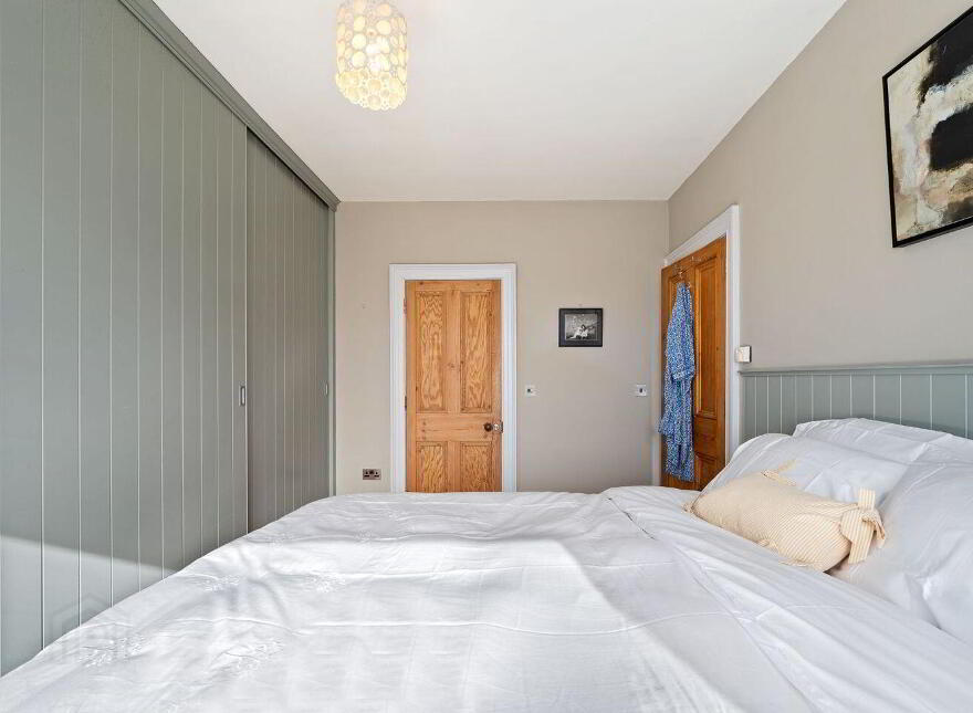2 St. Christopher's Road, Montenotte, T23WF99
