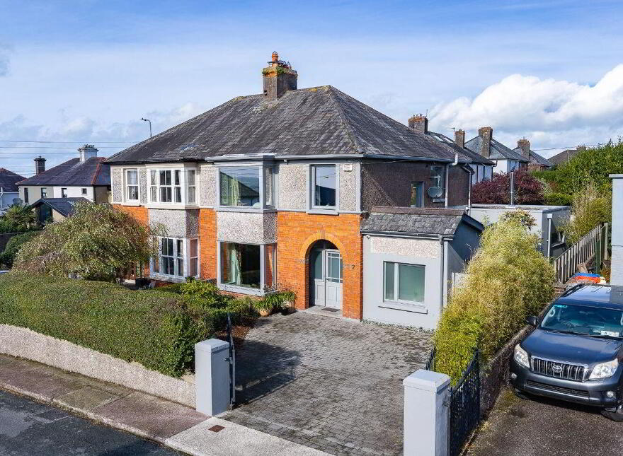 2 St. Christopher's Road, Montenotte, T23WF99