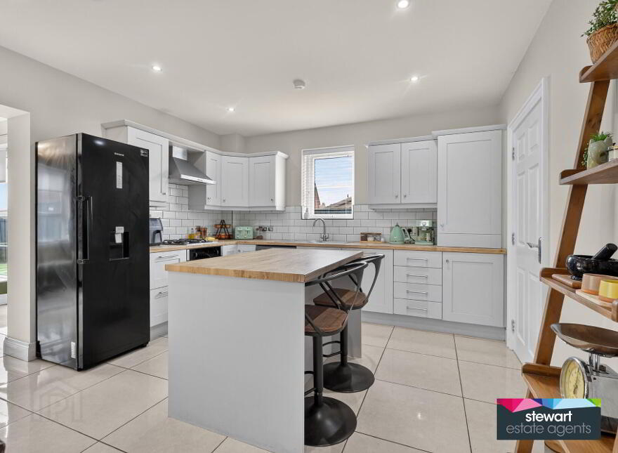 14 Glebe Way, Moira, BT67 0TQ