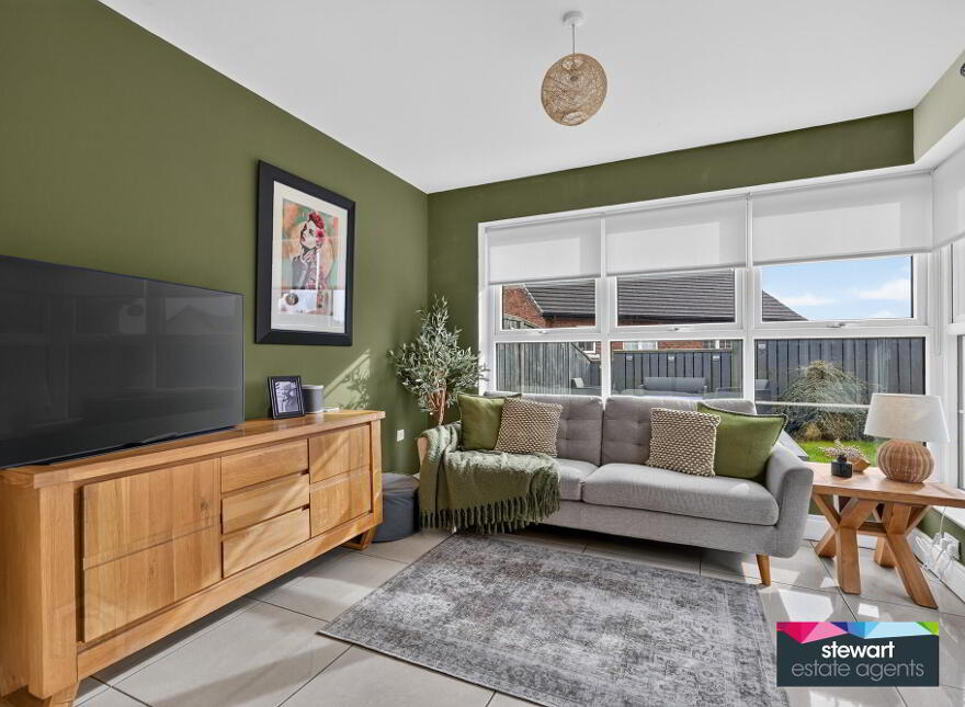 14 Glebe Way, Moira, BT67 0TQ