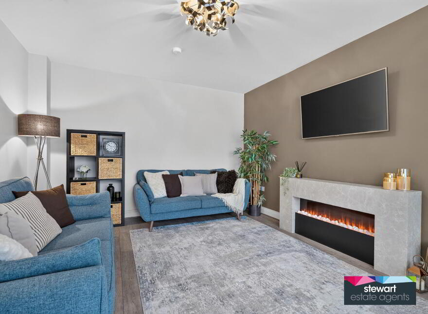 14 Glebe Way, Moira, BT67 0TQ