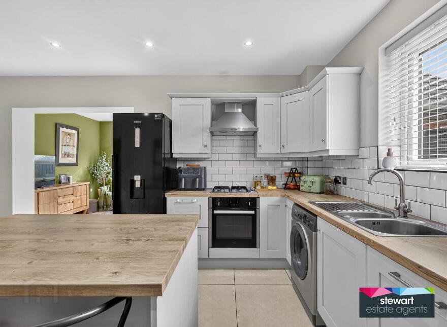 14 Glebe Way, Moira, BT67 0TQ