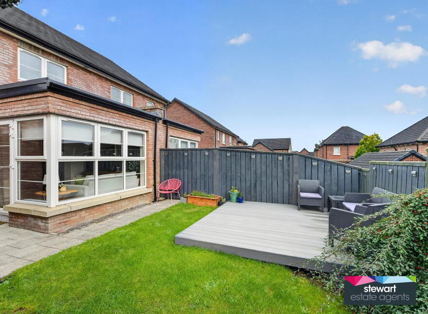 14 Glebe Way, Moira, BT67 0TQ