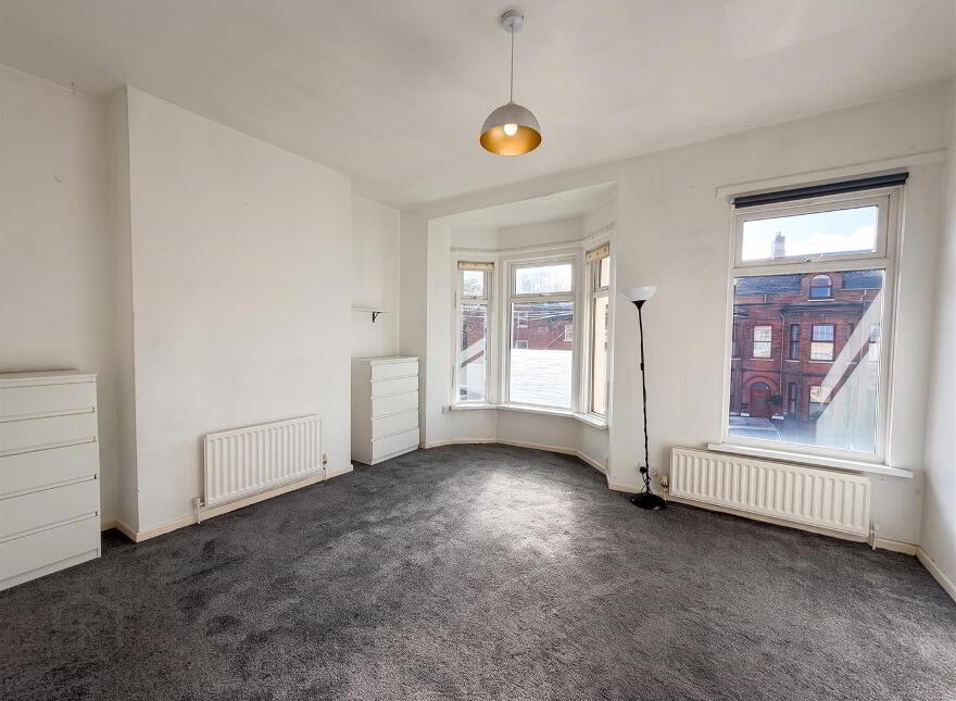 15 Jubilee Avenue, Belfast, BT15 3BX