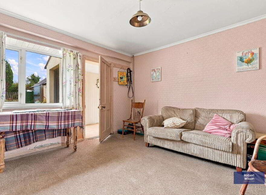 4 Gortraney Road, Ballinderry Upper, Lisburn, BT28 2JG