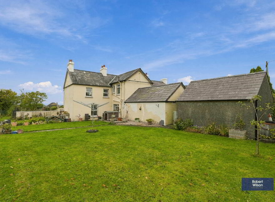 4 Gortraney Road, Ballinderry Upper, Lisburn, BT28 2JG
