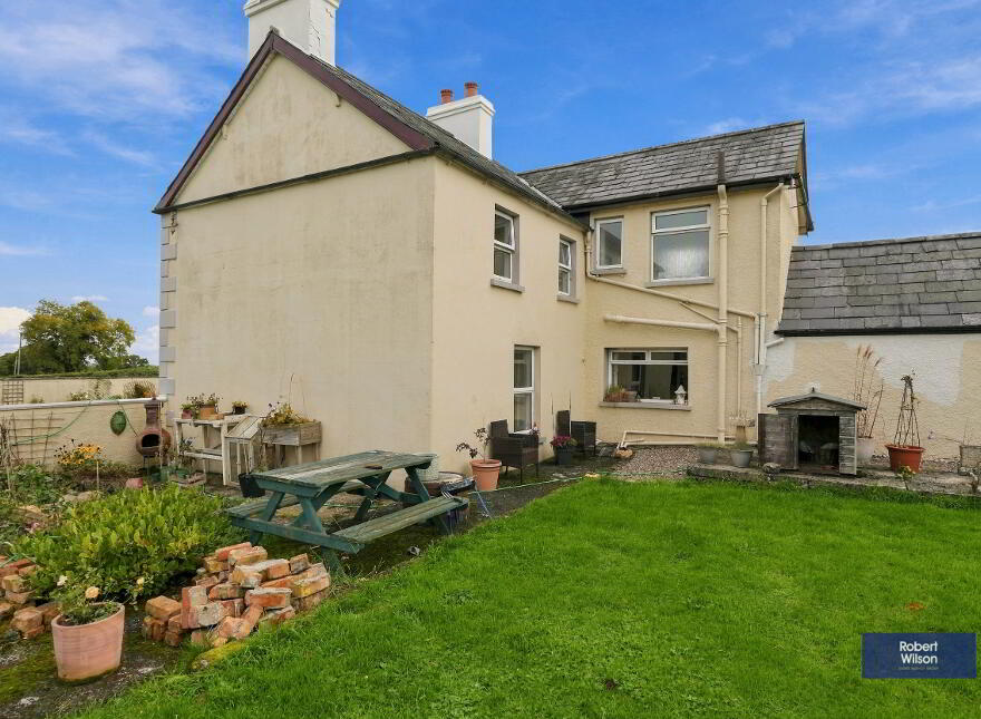 4 Gortraney Road, Ballinderry Upper, Lisburn, BT28 2JG