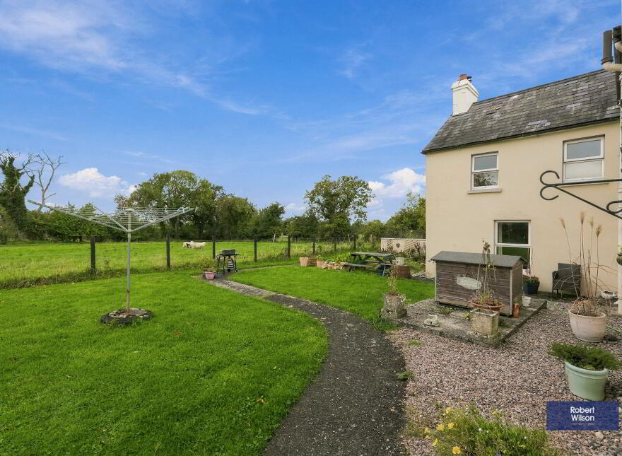 4 Gortraney Road, Ballinderry Upper, Lisburn, BT28 2JG