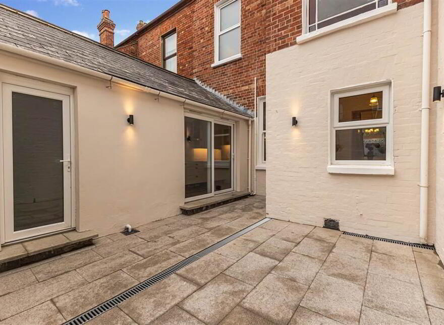 448 Ormeau Road, Belfast, BT7 3HY