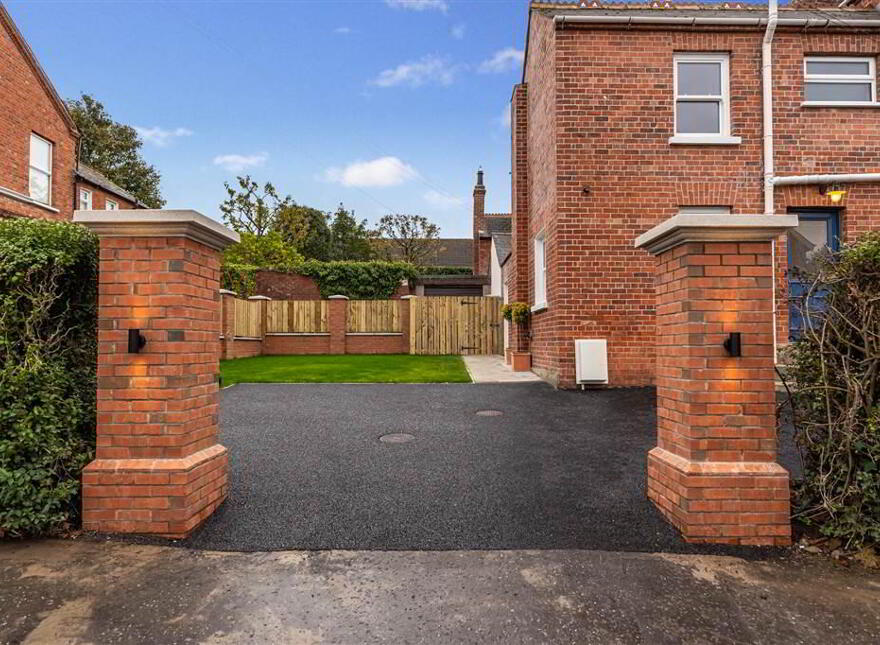 448 Ormeau Road, Belfast, BT7 3HY