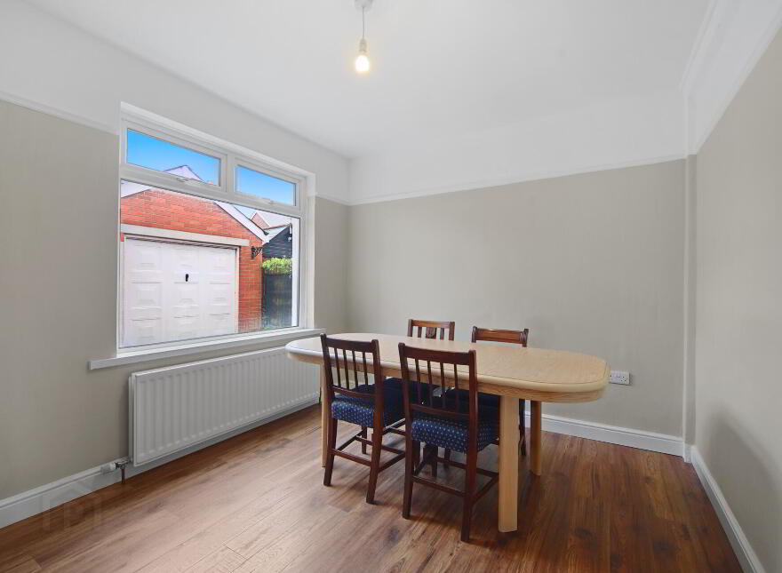 17 Loopland Drive, Belfast, BT6 9DW