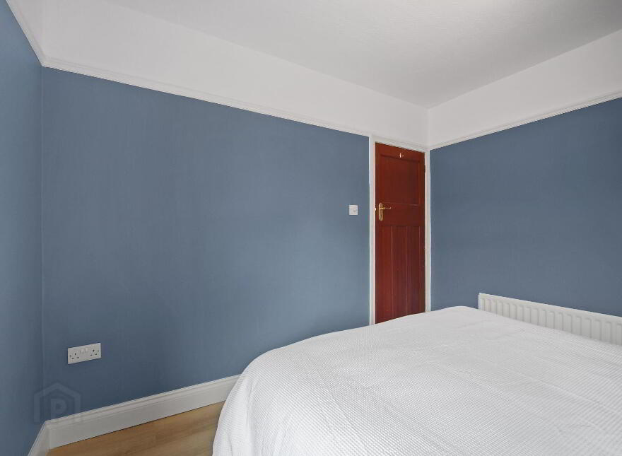 17 Loopland Drive, Belfast, BT6 9DW