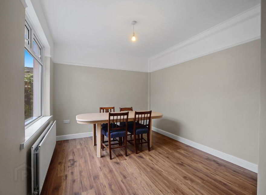17 Loopland Drive, Belfast, BT6 9DW