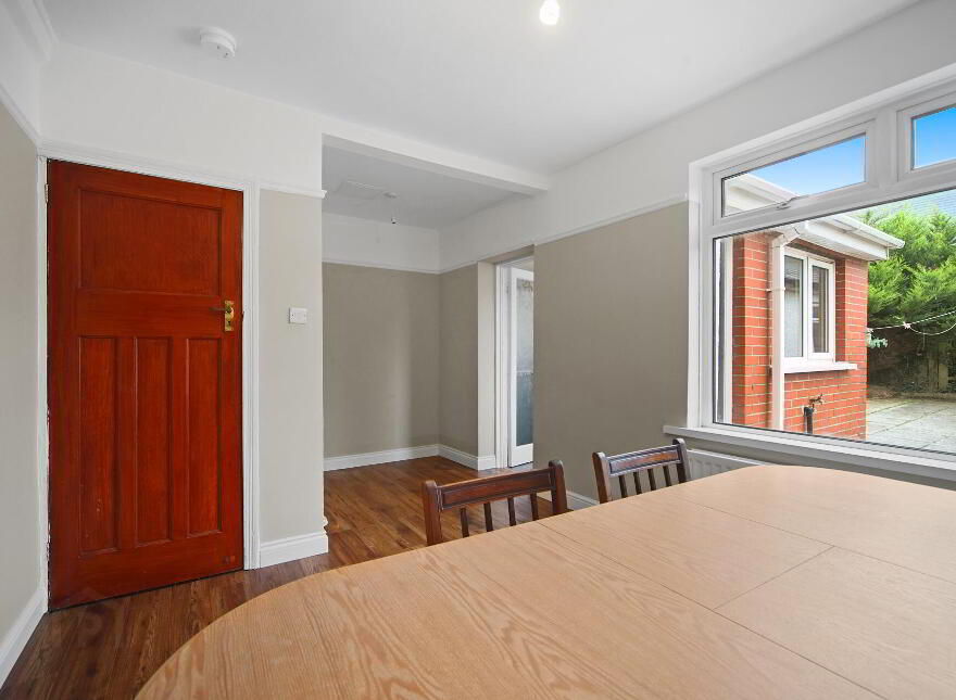 17 Loopland Drive, Belfast, BT6 9DW