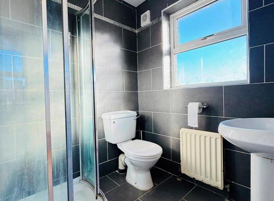 7 Mayfield Road, Hightown Road, Newtownabbey, BT36 7WE