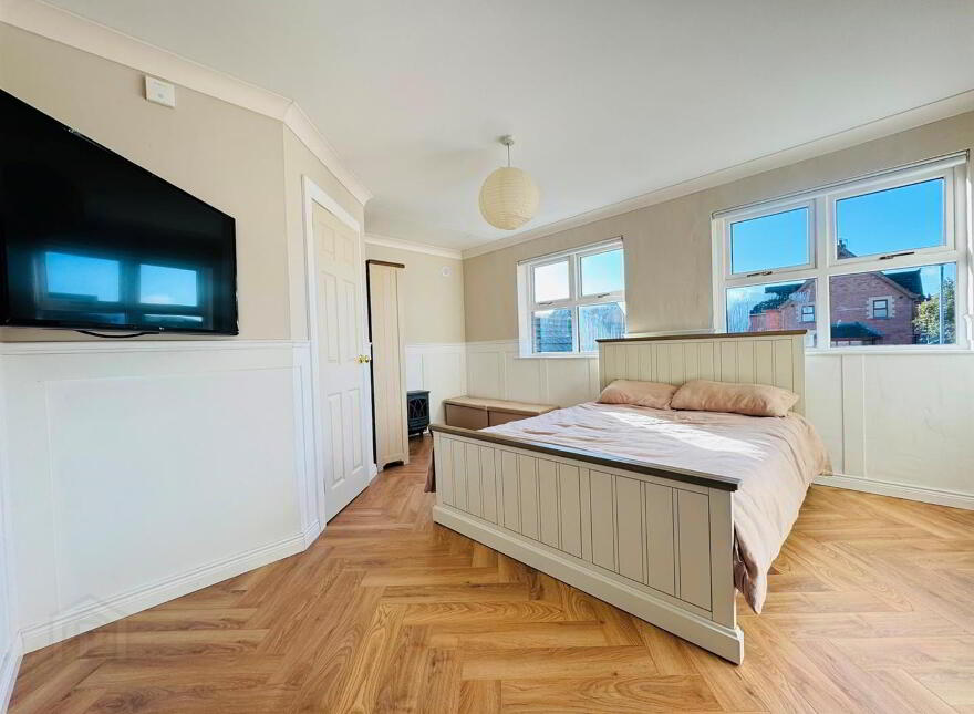 7 Mayfield Road, Hightown Road, Newtownabbey, BT36 7WE