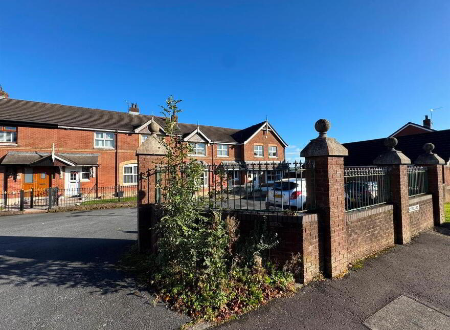 7 Mayfield Road, Hightown Road, Newtownabbey, BT36 7WE