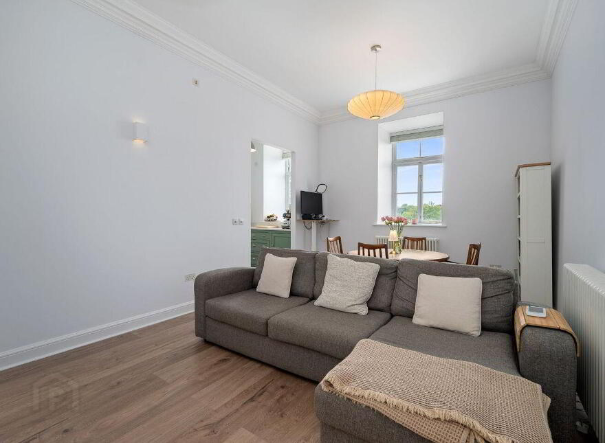Apt, 7 Blackrock House, Blackrock Road, Blackrock, T12TFN1